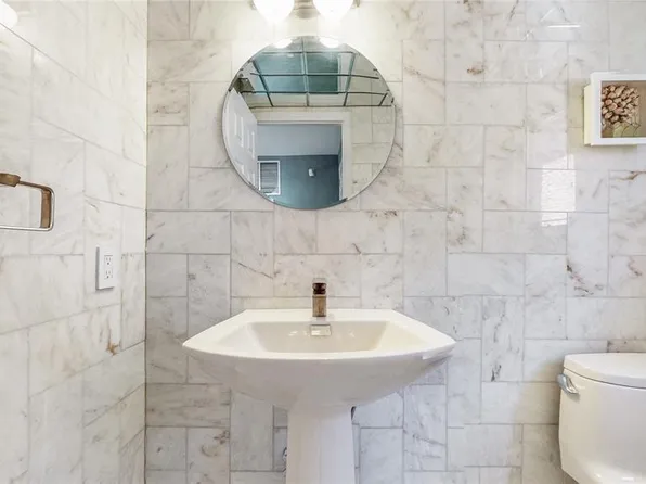 210-30 29th Avenue image 7 of 16