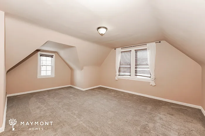 3083 Joslyn Rd — Photo 9