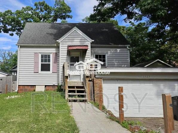 1525 32nd St, Des Moines, IA 50311