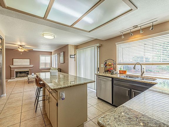 5th image of 5531 Cordiva Ct
