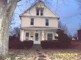 332 Broad St, Wadsworth, OH 44281