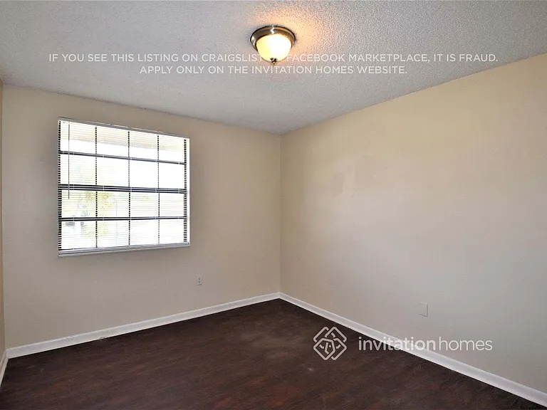 14710 Cedar Creek Pl — Photo 16