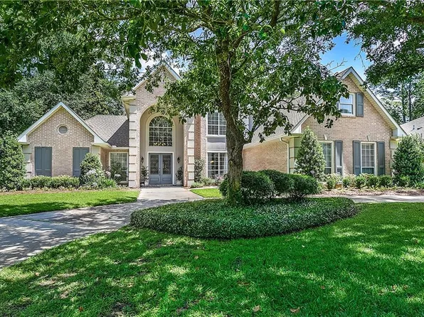 129 Acadian Ln, Mandeville, LA 70471
