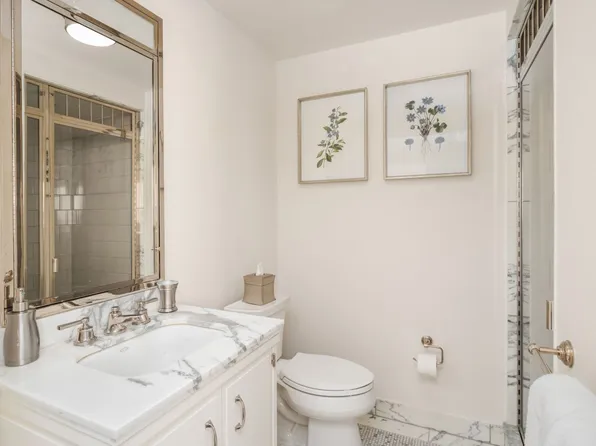 150 West 12th Street image 35 of 37