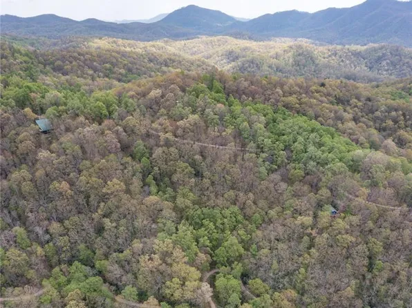 99999 Kimberly Rd, Black Mountain, NC 28711