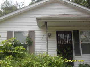 1921 N Olive St, South Bend, IN 46628