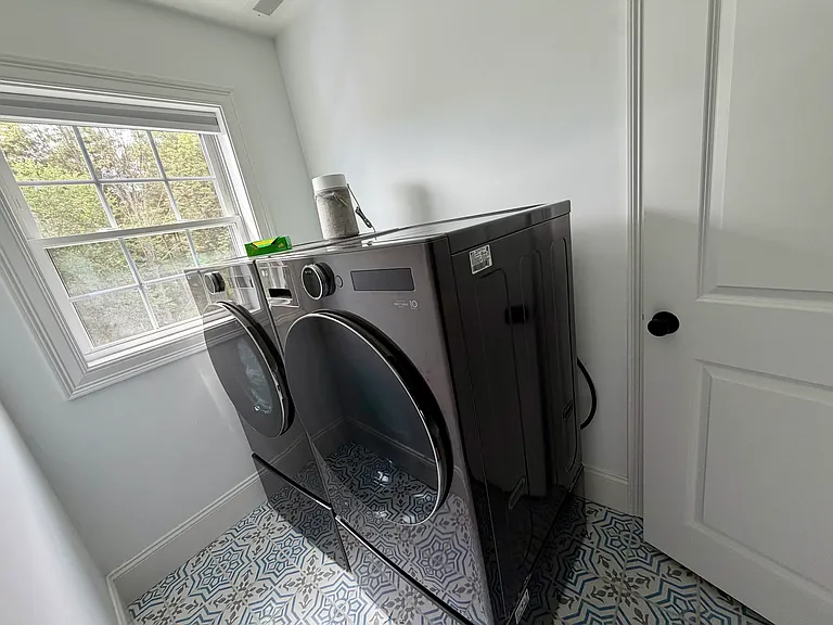 285 Salem Rd #2 — Photo 7