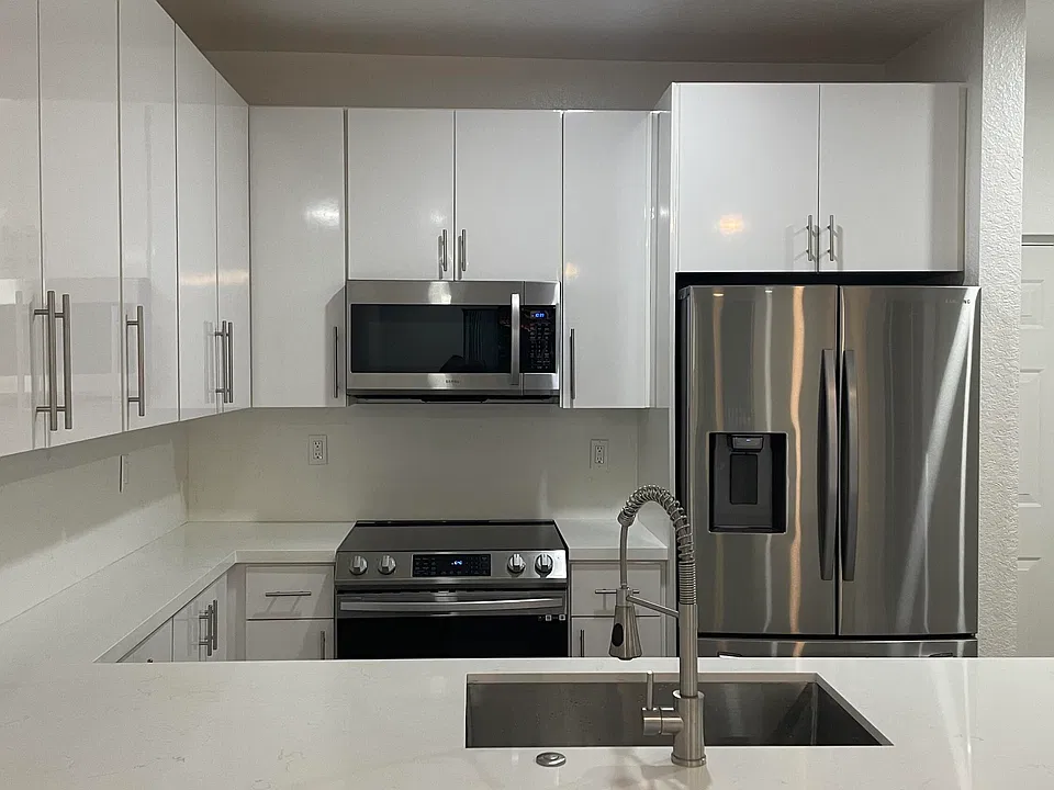 75 Gulfstream Rd
