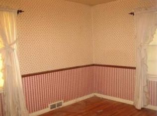 3901 N 54th St, Omaha, NE 68104