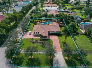 12800 SW 2nd St, Miami, FL 33184