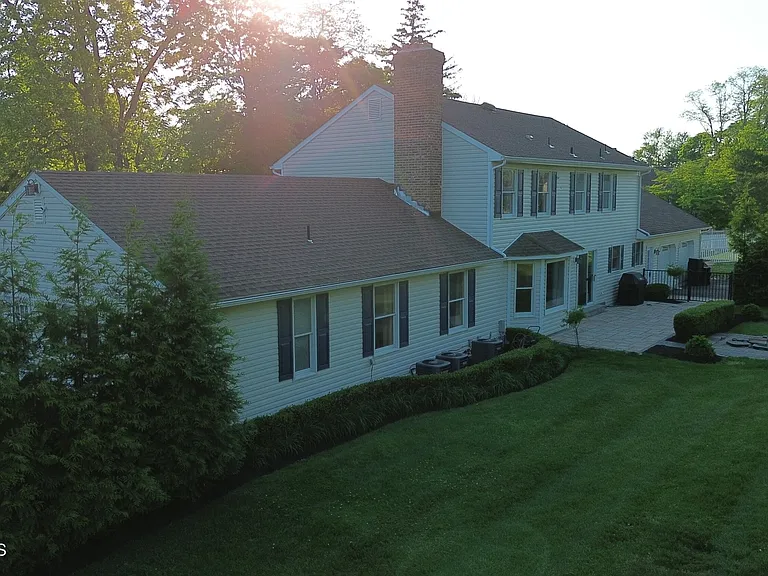 220 Branch Ave — Photo 75
