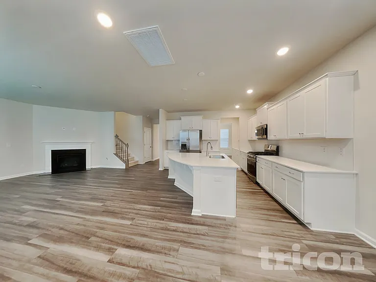 182 Magnolia St — Photo 5