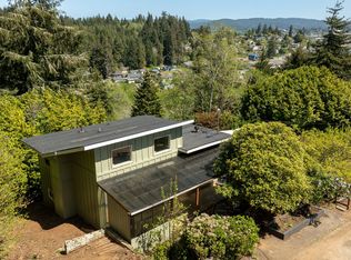 1390 Washington Ave, Coos Bay, OR 97420