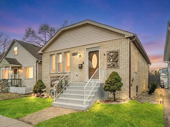 4212 N Ottawa Ave, Norridge, IL 60706