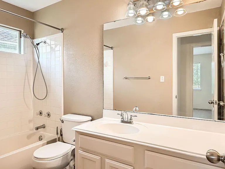 17904 Worley Dr — Photo 6