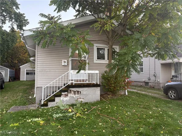 532 Washington Ave, Barberton, OH 44203