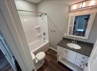 410 1st St, Milford, NE 68405