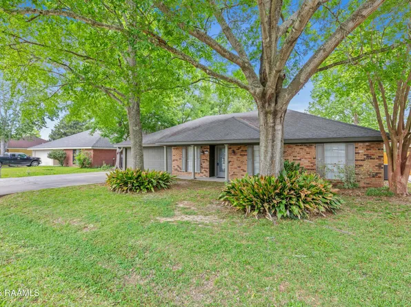 128 Bickerton Dr, Lafayette, LA 70508