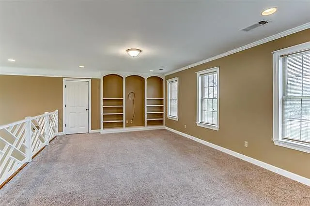 4440 Raleigh Lagrange Dr — Photo 8