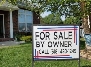 889 Prestonwood Dr, Edwardsville, IL 62025