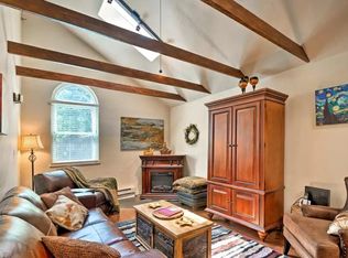 10305 Mountain Ln, Green Mountain Falls, CO 80819