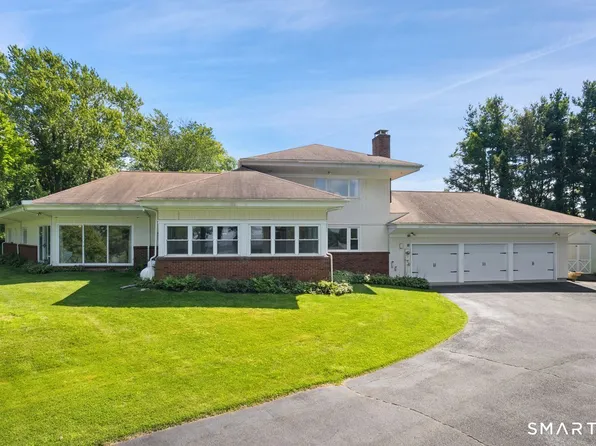 18-A Governors Lane, Bethel, CT 06801
