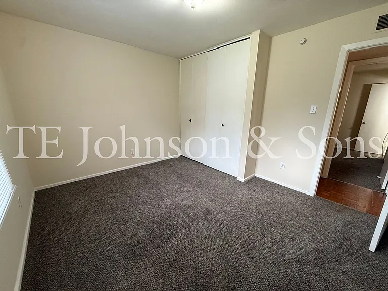 4218 S Jasmin Ct — Photo 26