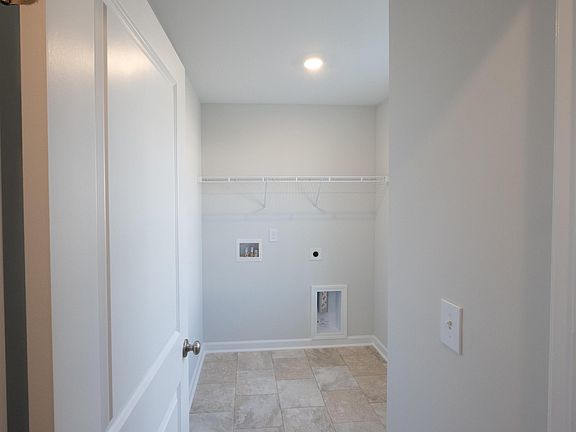 3rd image of 306 Ridley Hill Ln
