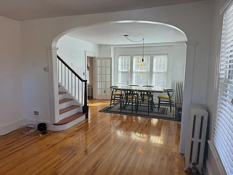 56 Granville Ave — Photo 5
