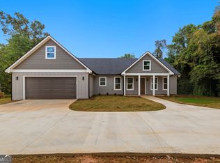 186 Morningside Dr, Clarkesville, GA 30523