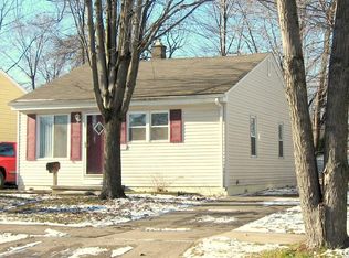 27873 Brettonwoods St, Madison Heights, MI