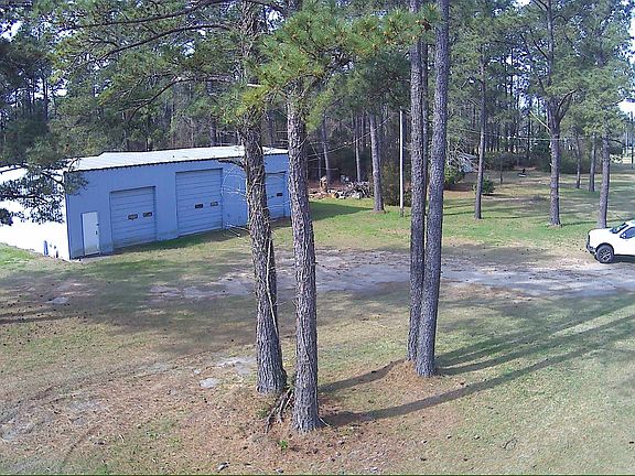 2nd image of 5272 Carriage Rd.