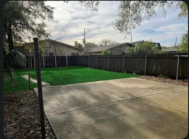 7400 W Laverne St — Photo 10
