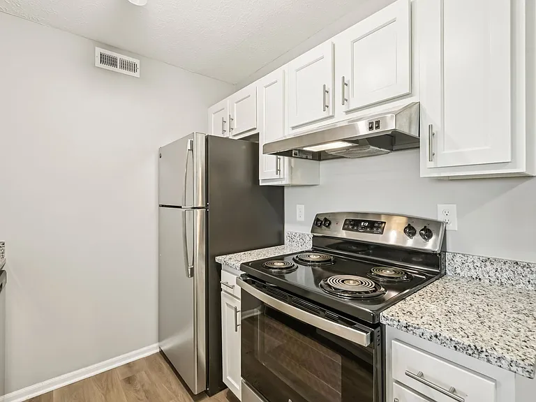Greensview — Photo 39