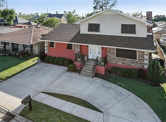 2nd image of 4730 Sherwood Dr