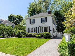 44 Yale St, Winchester, MA 01890
