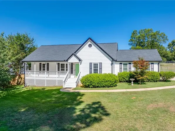 65 Northridge Dr, Danielsville, GA 30633