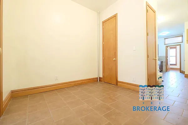 Rented by SBJ Brokerage, LLC | media 43