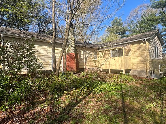 5th image of 51 Woody Lane
