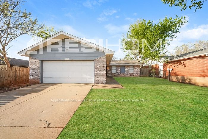 1st image of 1049 NW 24th St