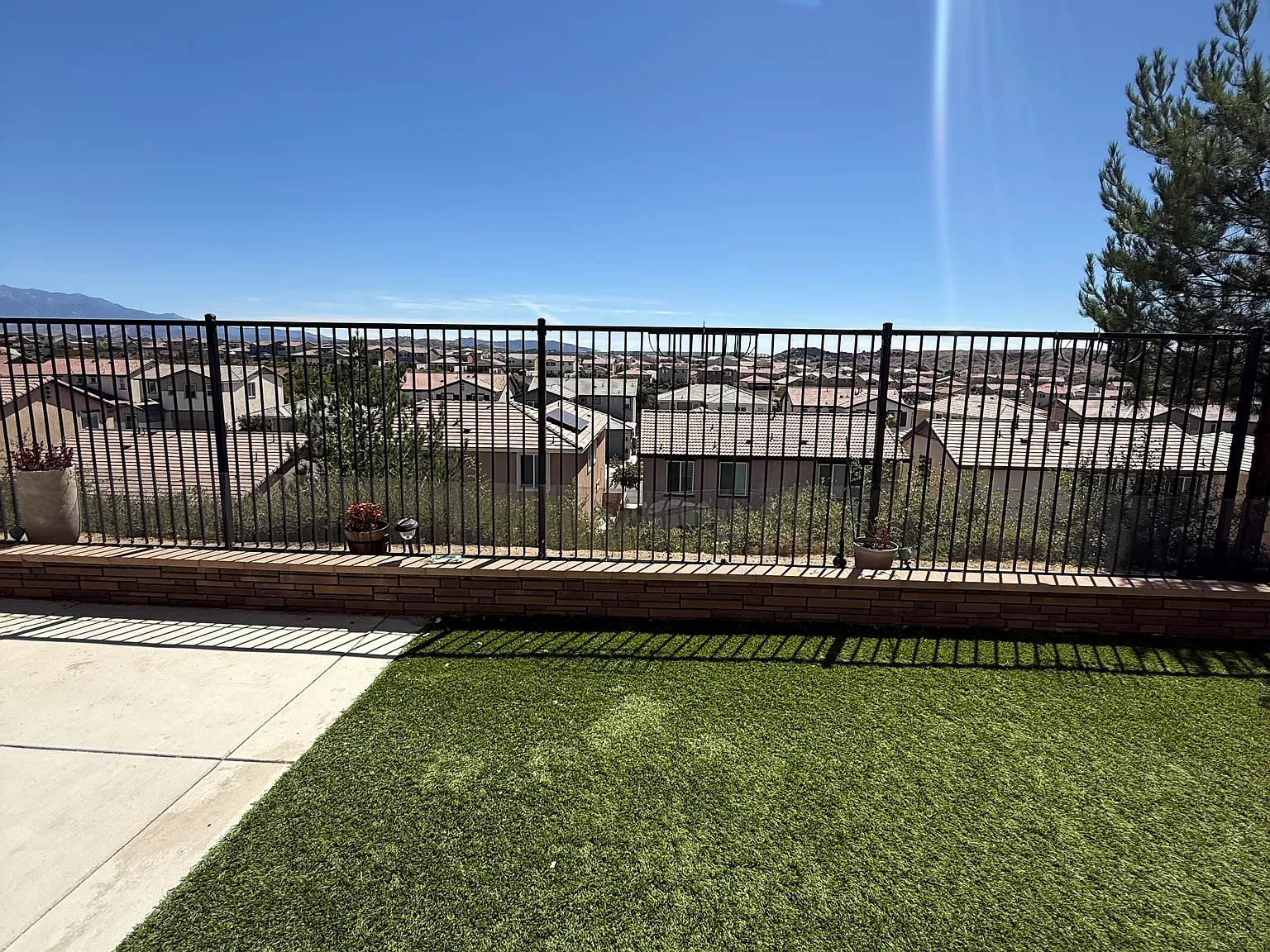 4 bed, 2362 sqft, $3,700 — Photo 4