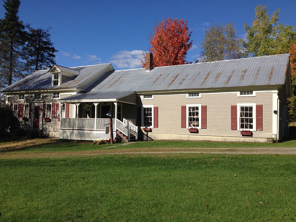 2nd image of 2866 Center Road