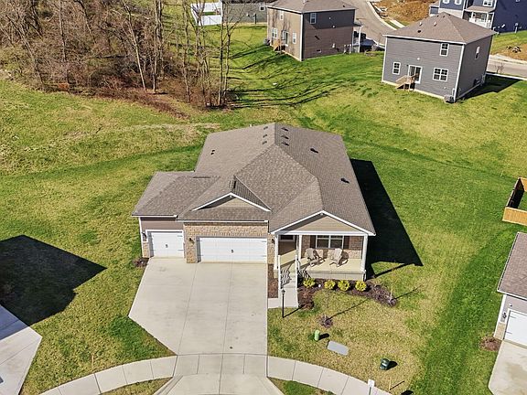 2nd image of 146 Oak Valley Ct
