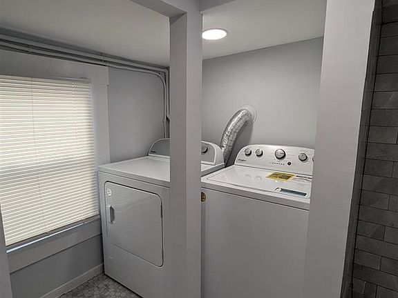 2nd image of 224 Newark Ave Suite 1