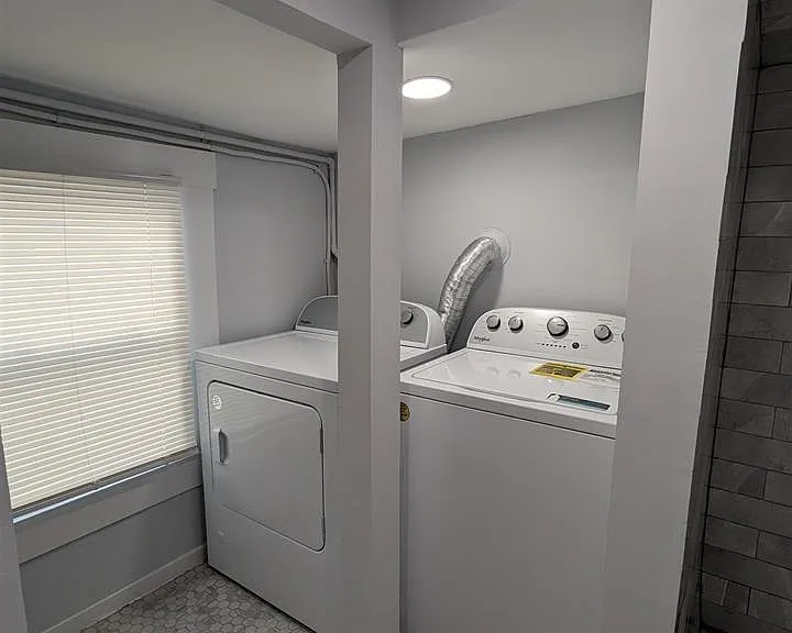 224 Newark Ave #1 — Photo 2