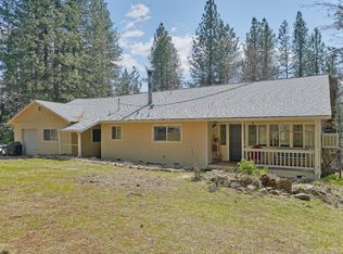 5272 Twin Cedars Dr, Placerville, CA 95667