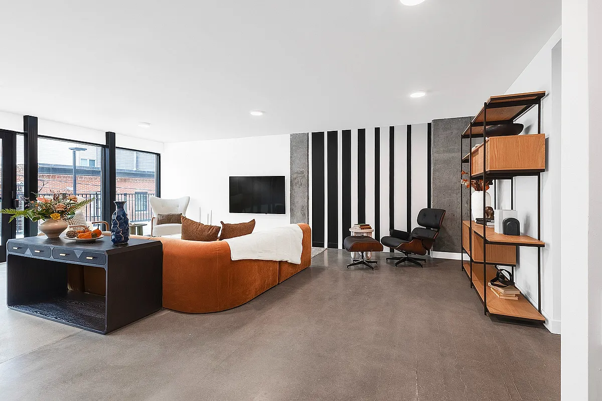Resident Lounge - The Astir Callowhill