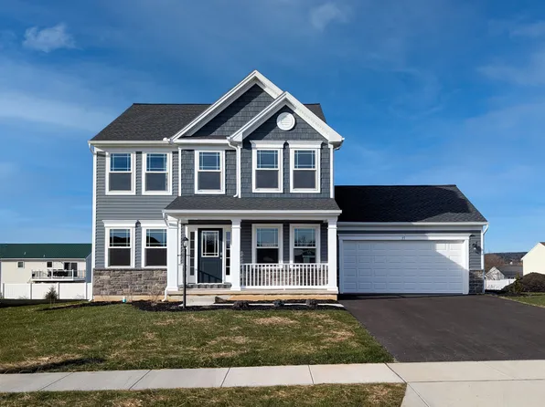 Brandywine Plan, Grays Pointe - Single Family Homes