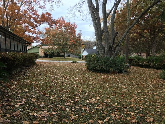 2nd image of 2823 McDonald Rd