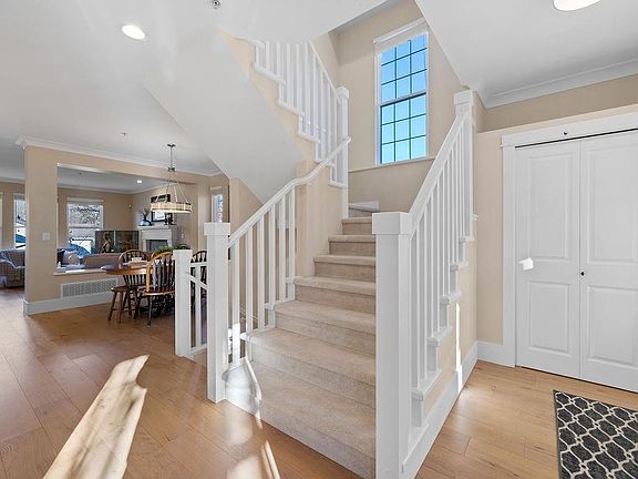 3rd image of 23043 Billy Brown Rd